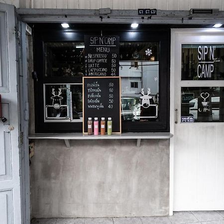 Sip N' Camp Hostel Μπανγκόκ Εξωτερικό φωτογραφία